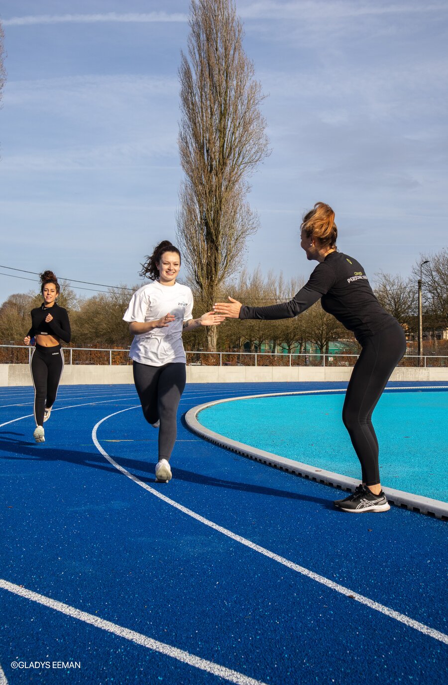 Julie shooting photo-049-min.jpg